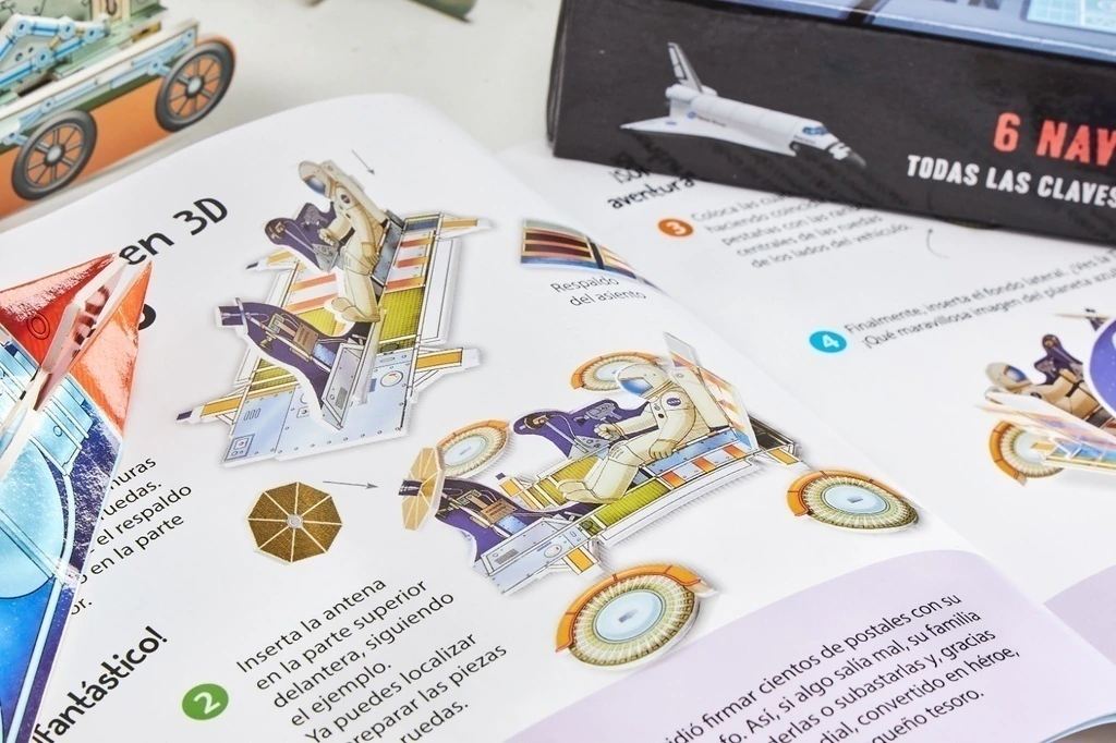 NAVES ESPACIALES. Libro + 6 formas 3D - Imagen 3